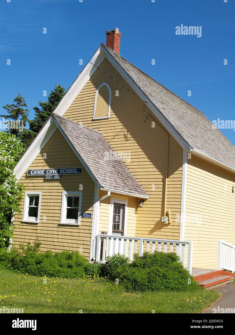 Canoe cove historic school hires stock photography and images Alamy