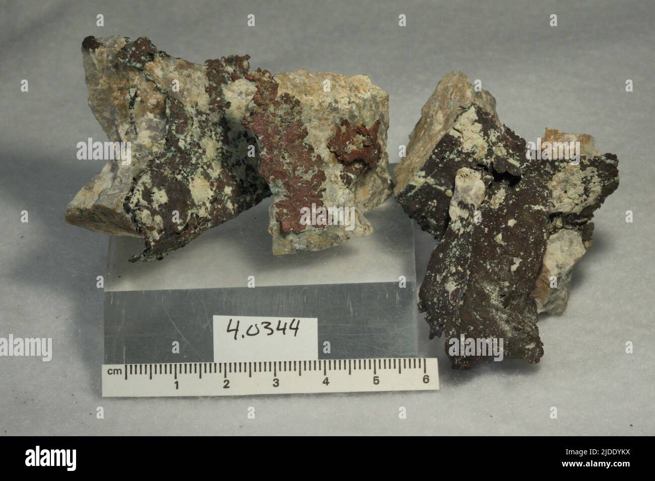 Copper. minerals. North America; USA; Arizona; Pima County; Silver Bell