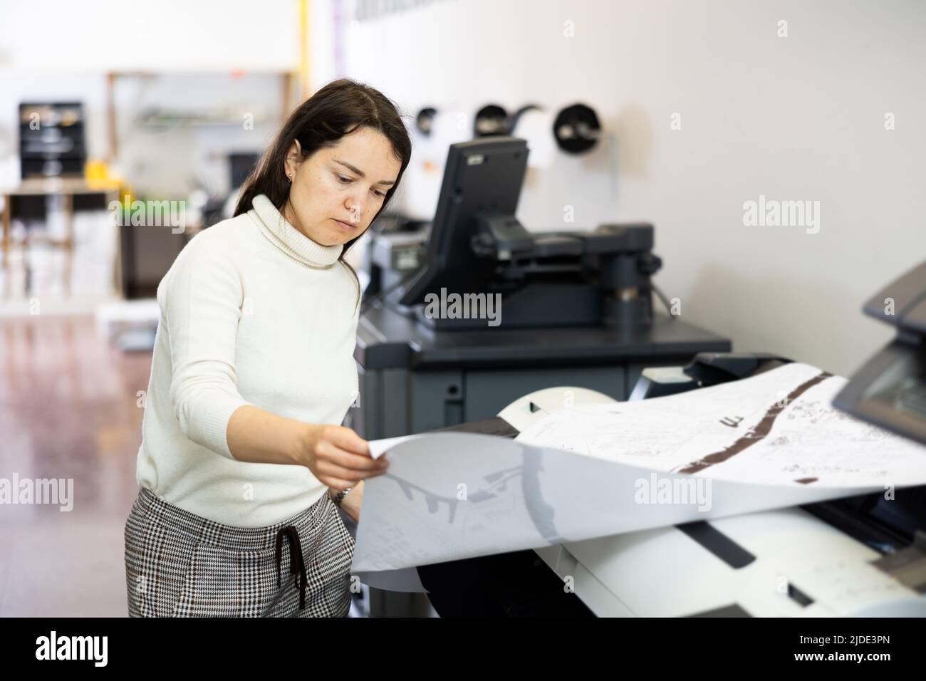 Large map printing machine hi-res stock photography and images - Alamy