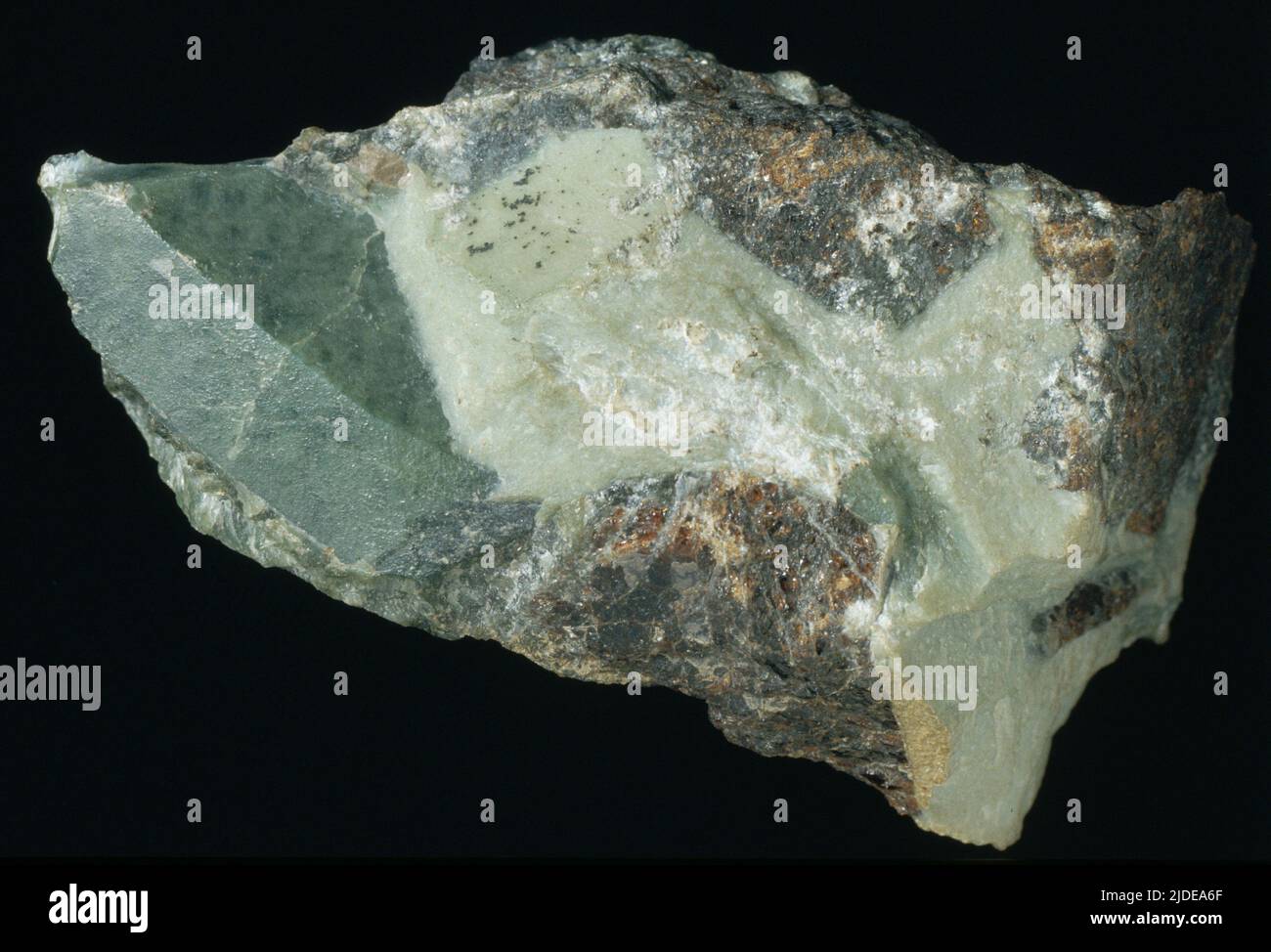 Serpentine. minerals. North America; USA; New York; Putnam County