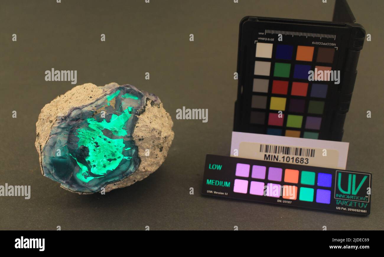 Beryllium minerals hi-res stock photography and images - Alamy