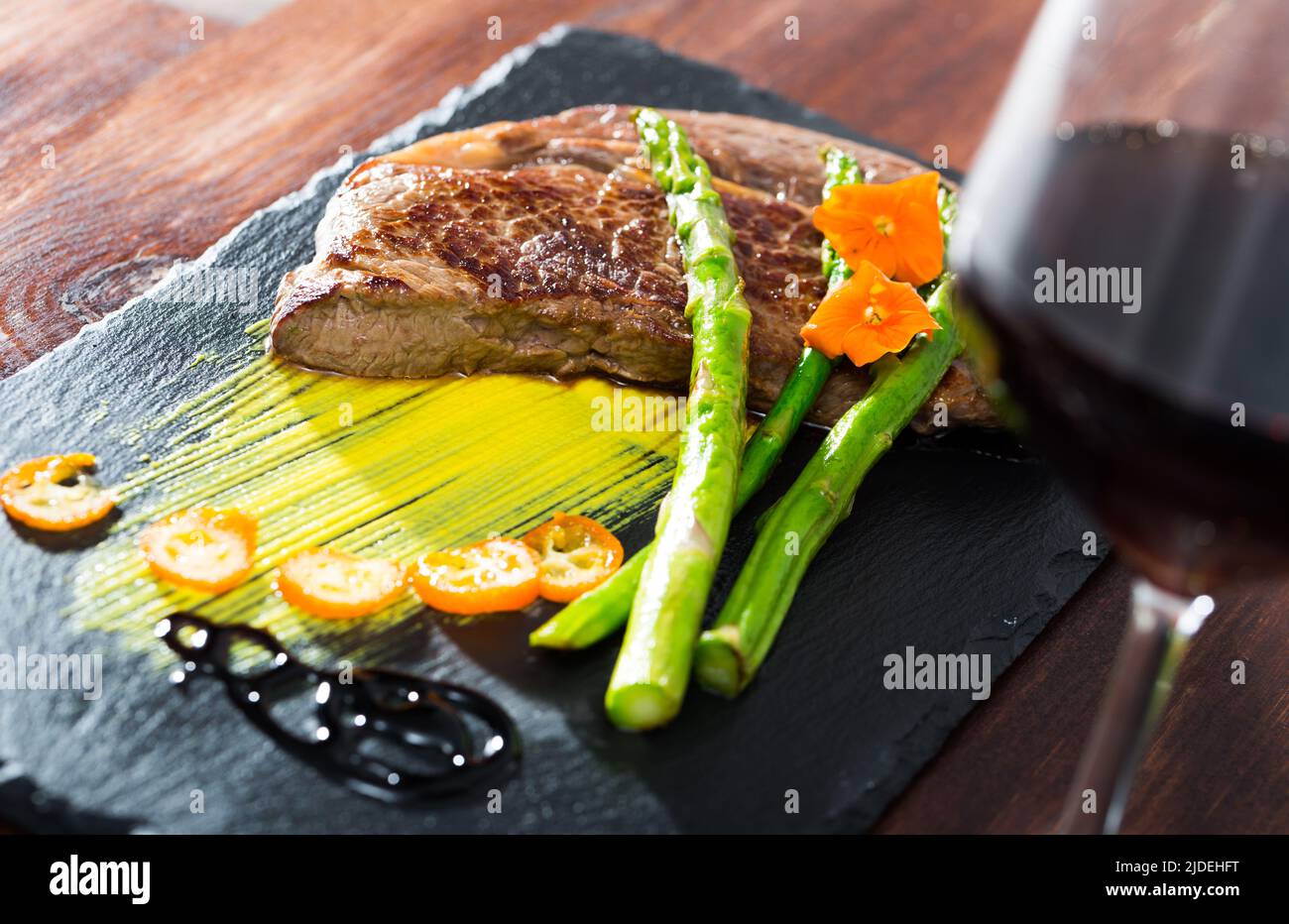 Juicy roasted beef entrecote Stock Photo Alamy