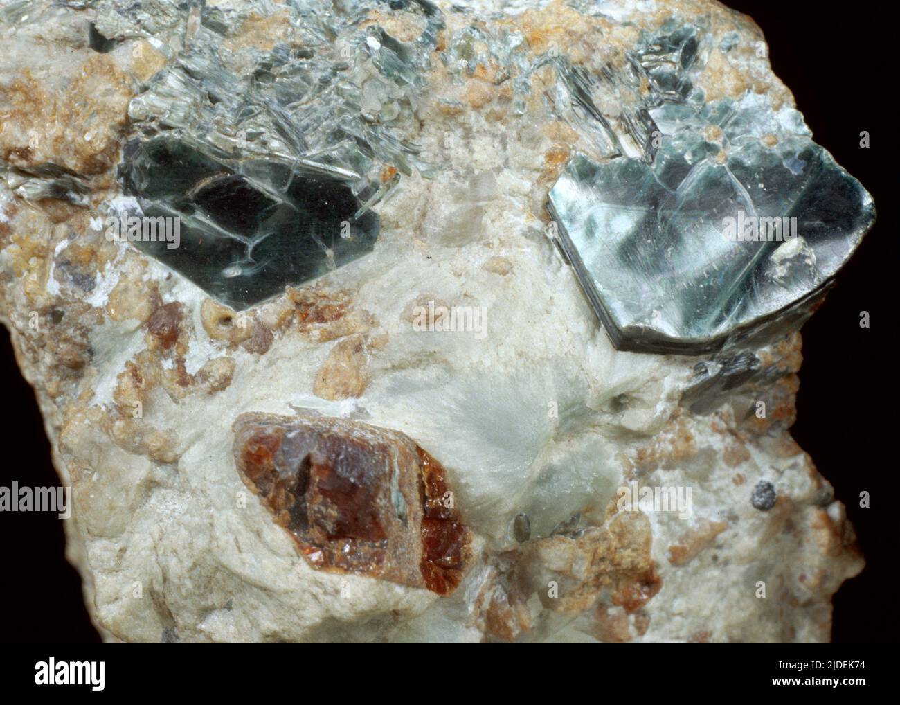 Clinochlore. minerals. North America; USA; New York; Putnam County