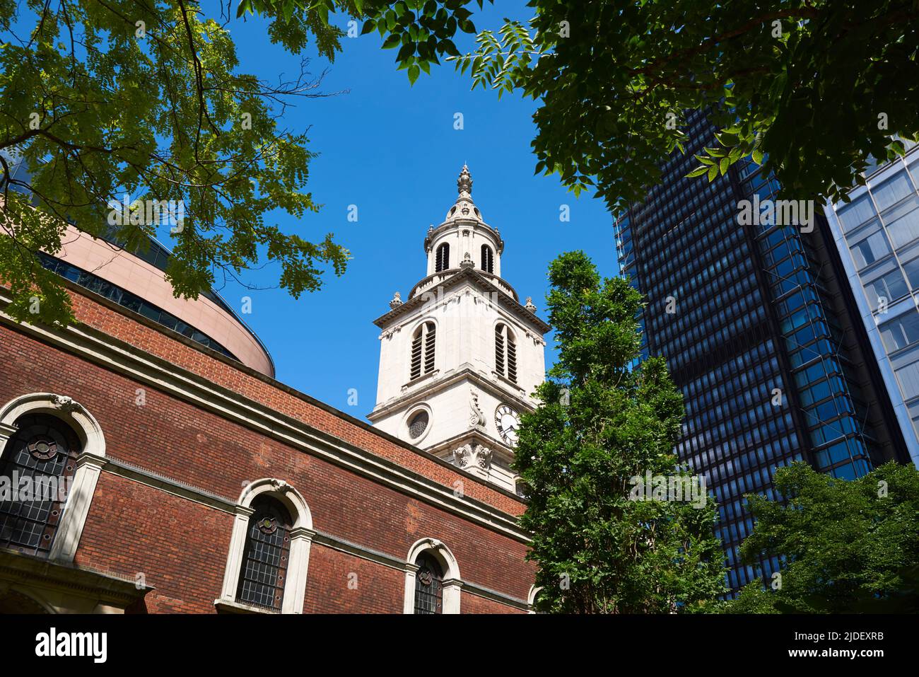St Botolph-without-Bishopsgate church in the City of London, South East England Stock Photo