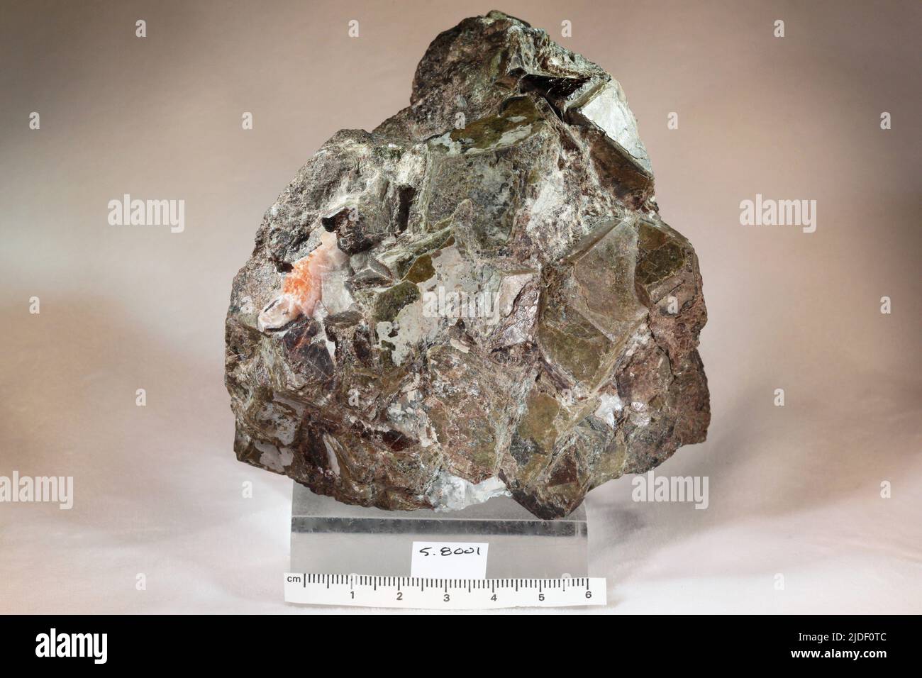 Grossular. minerals. North America; USA; Wyoming; Albany County
