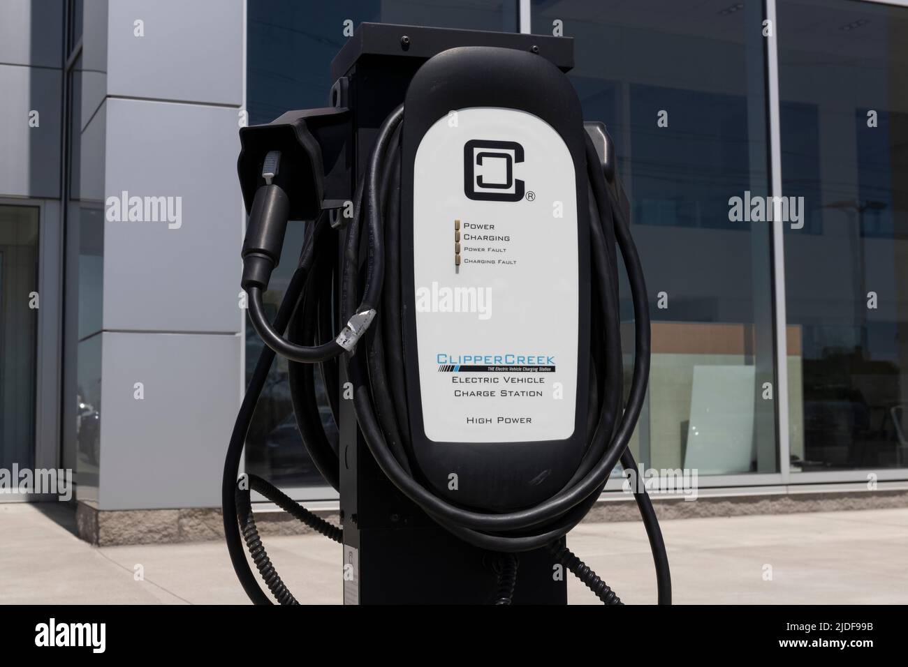 Whitestown - Circa June 2022: ClipperCreek EV Charging Station. ClipperCreek plug-in vehicle stations are in business parking lots and is a part of En Stock Photo