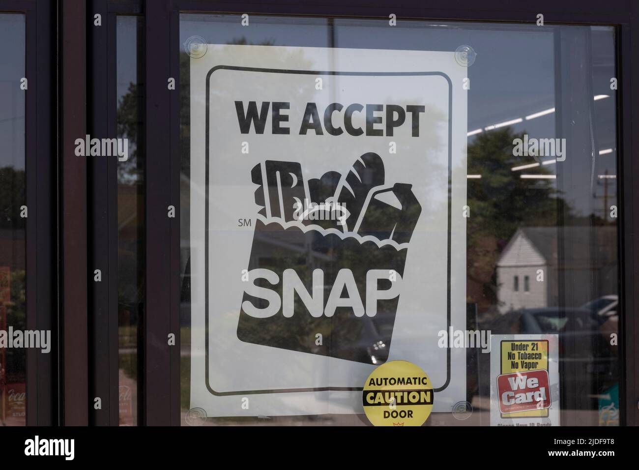 Lebanon - Circa June 2022: SNAP Accepted here sign. SNAP and Food Stamps provide nutrition benefits to supplement the budgets of disadvantaged familie Stock Photo