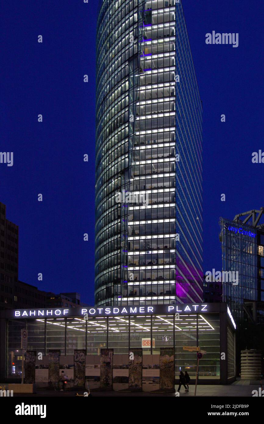 germany-berlin-potsdamer-platz-stock-photo-alamy