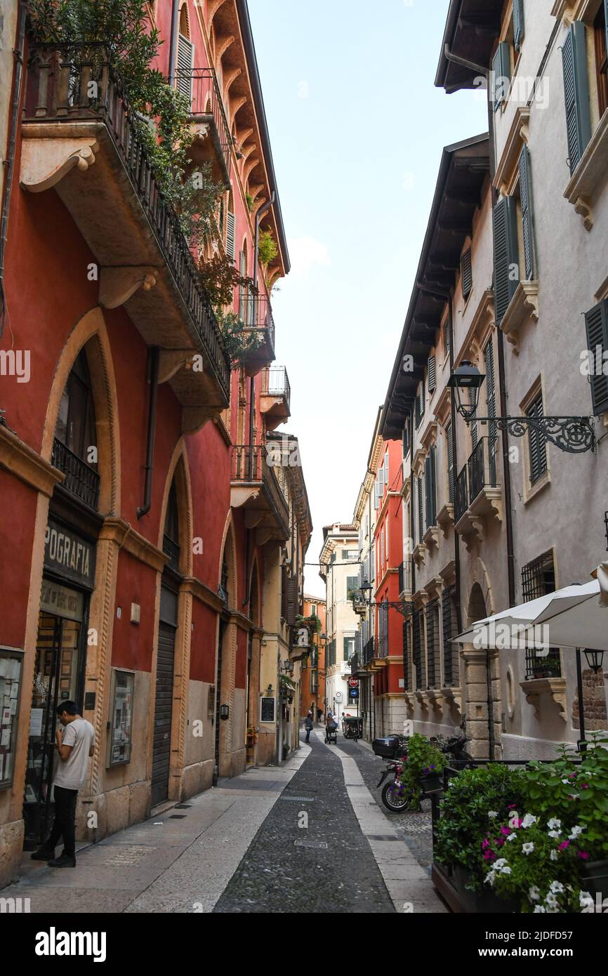 Historic centre of Verona Stock Photo Alamy