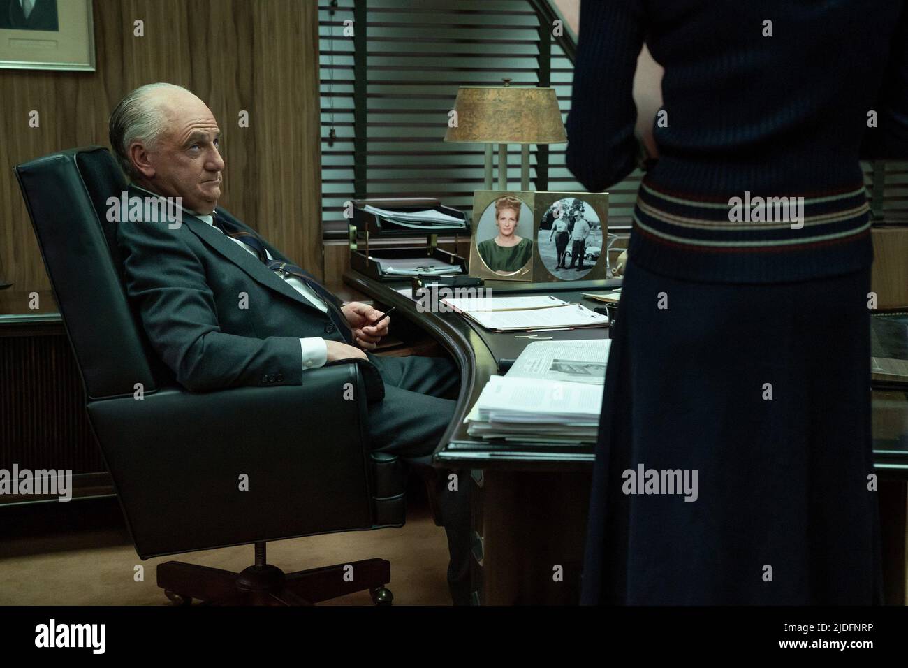 GASLIT, Sean Penn as John Mitchell, Honeymoon', (season 1, ep. 105