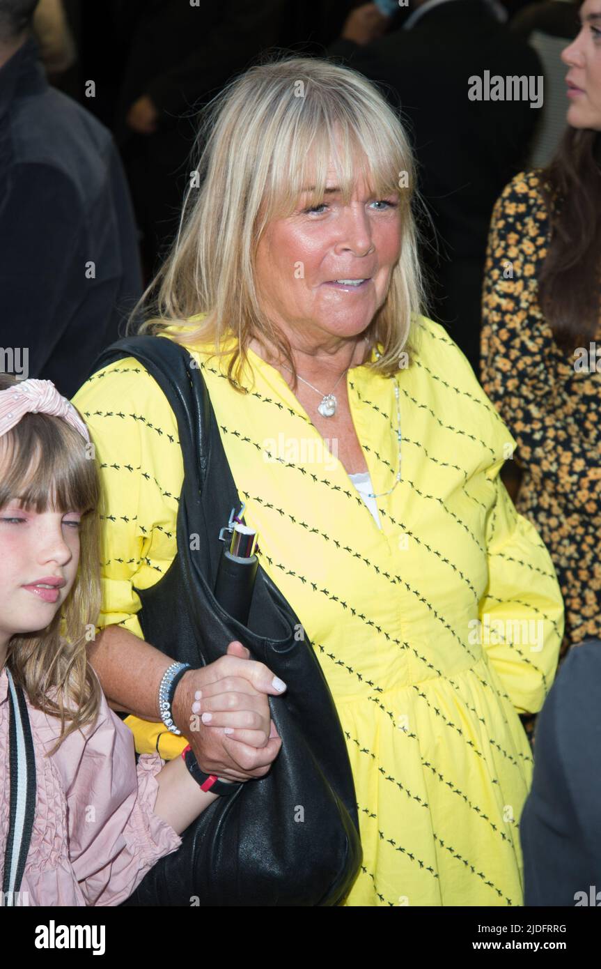 Andrew Lloyd Webber’s Cinderella finally opens tonight with a red carpet arrival for Celeb’s and VIp’s at Gillian Lynne Theatre. Drury Lane. Featuring: Linda Robson Where: London, United Kingdom When: 26 Aug 2021 Credit: WENN.com Stock Photo