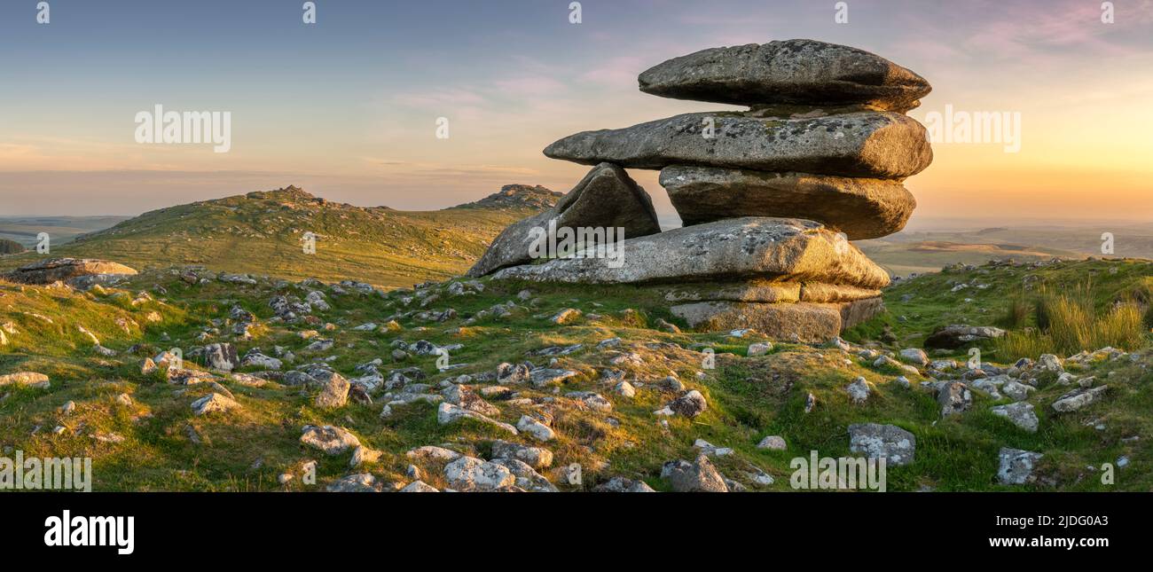 Showery Tor, Bodmin Moor, Cornwall, England. Monday 20th June 2022. On the evening before the longest day of the year, the Summer Solstice in the Nort Stock Photo