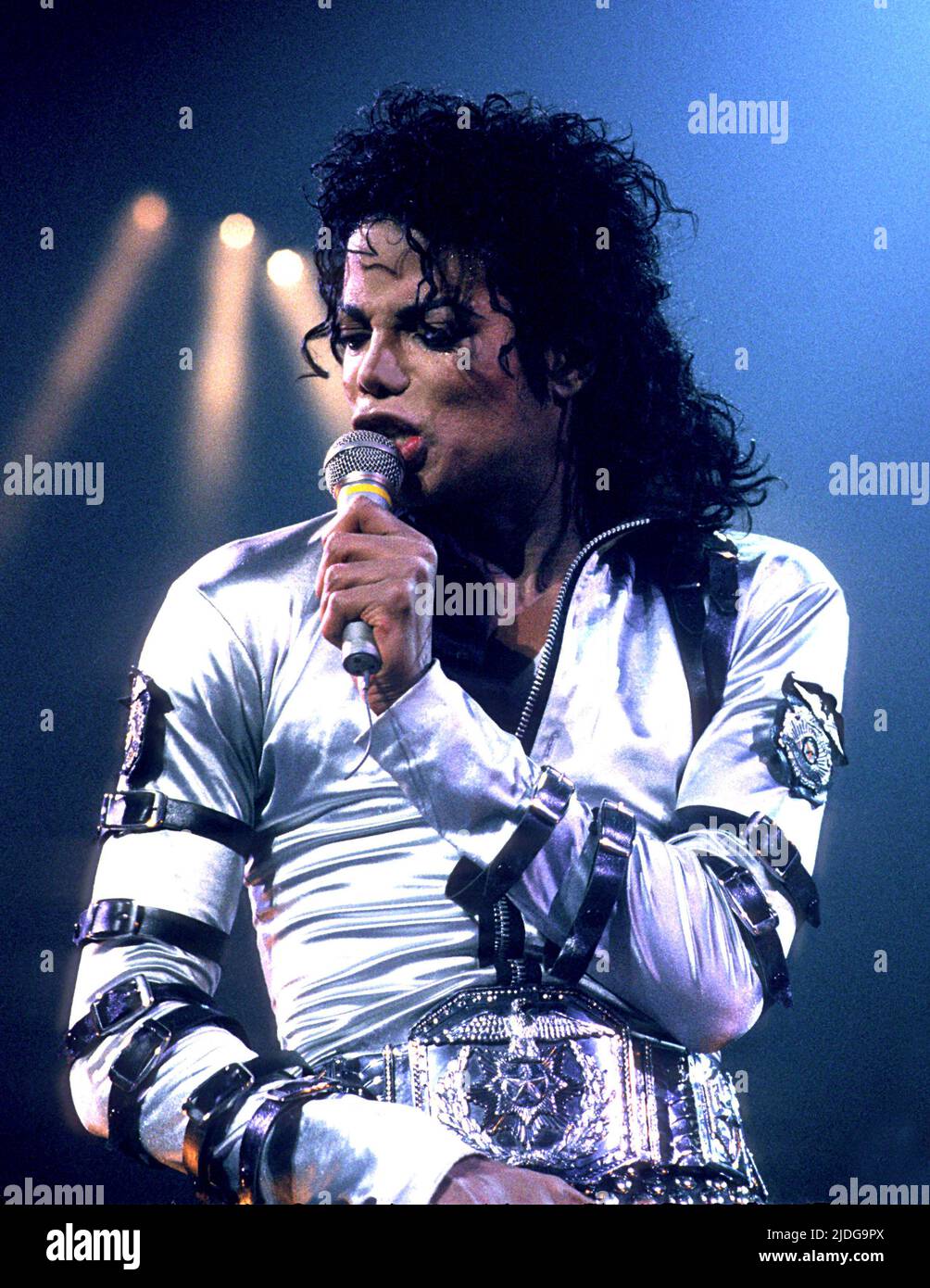 Michael Jackson in concert circa 1992 Credit Ron Wolfson / MediaPunch