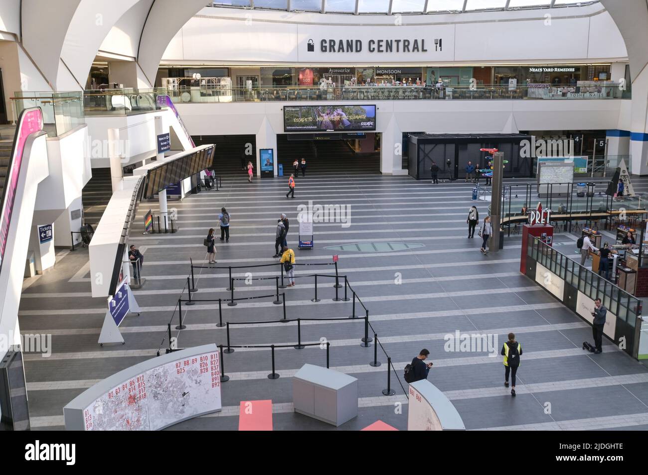 New Street, Birmingham, England, June 21st 2022. An eerily almost empty Birmingham New Street Station as rail workers strike for a 7 percent wage increase across the British networks after RMT Unions failed to reach an agreement. There was a reduced service on the boards. Pic by Credit: Stop Press Media/Alamy Live News Stock Photo