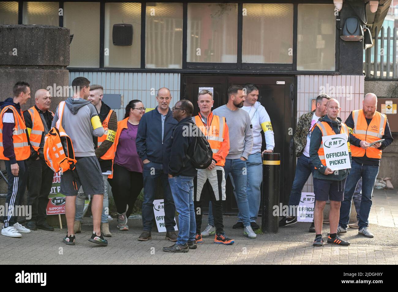 New Street, Birmingham, England, June 21st 2022. Rail workers on the picket line outside Birmingham's New Street Signal Box. They are striking for a 7 percent wage increase across the British networks after RMT Unions failed to reach an agreement. Pic by Credit: Stop Press Media/Alamy Live News Stock Photo