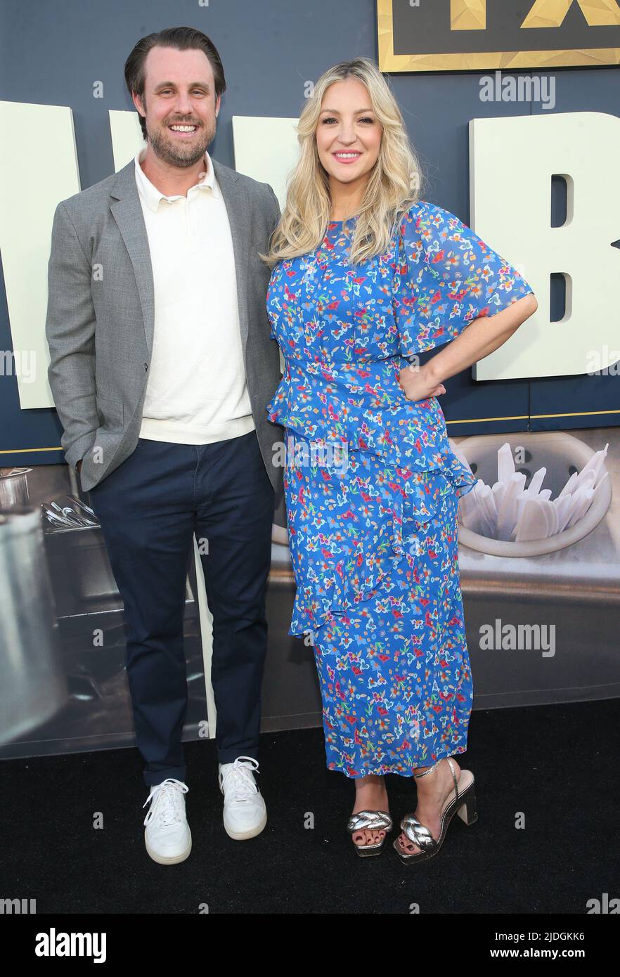 Abby Elliott Chris Elliott