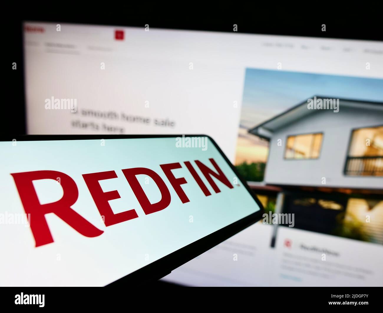 Redfin logo hires stock photography and images Alamy