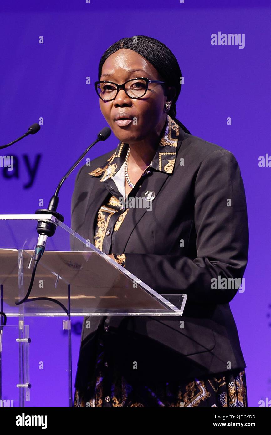 Saara kuugongelwa hires stock photography and images Alamy