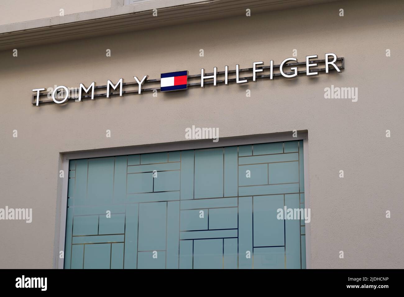 Tommy hilfiger 2024 brand logo