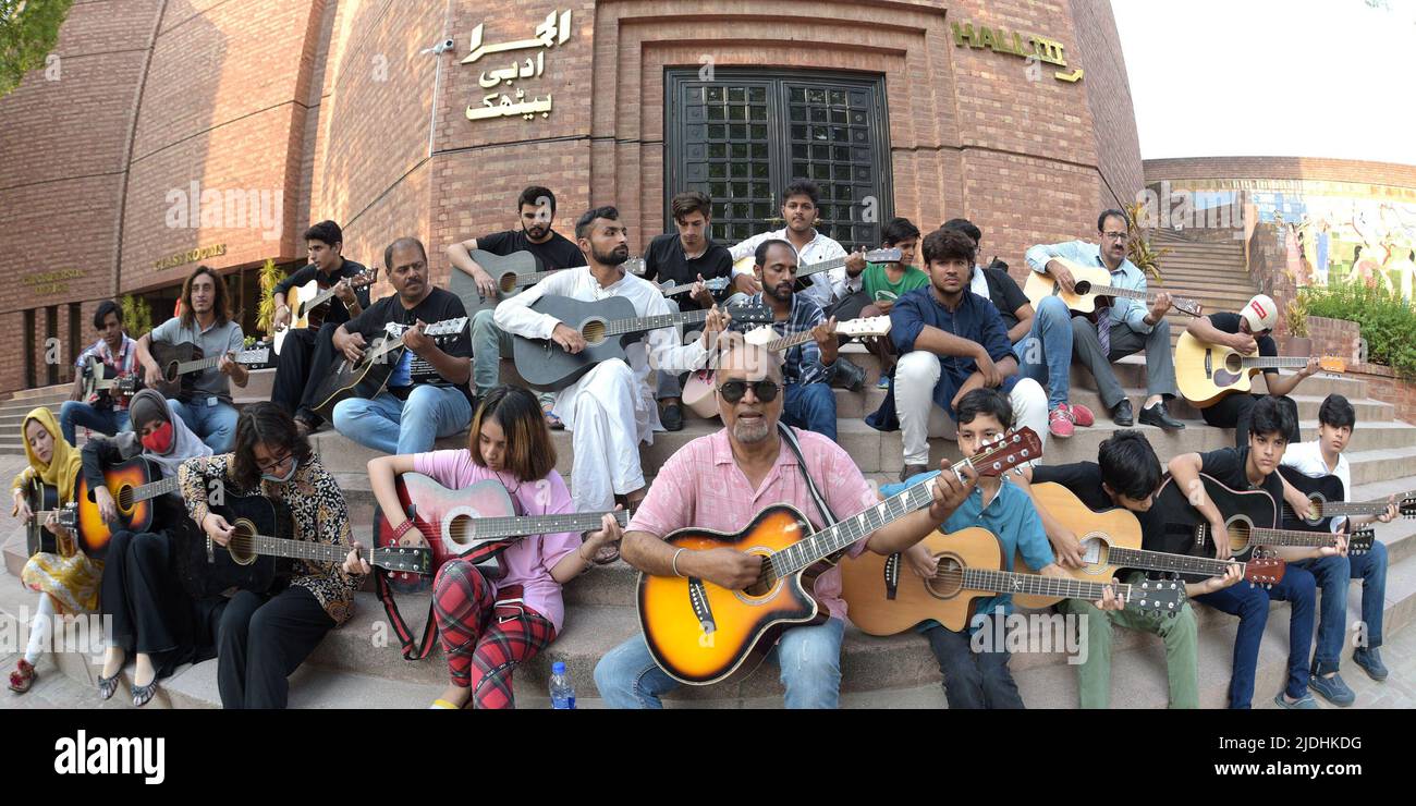 Lahore, Punjab, Pakistan. 20th June, 2022. Pakistani famous Civil award