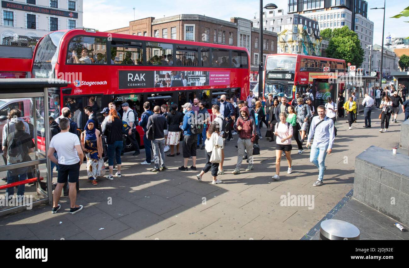 London ,United Kingdom  -21/06/2022. London ,United Kingdom  -21/06/2022. People queue for busses outside Kings Cross Station, London as the London Underground and national rail workers strike over pay and cuts.  .Credit: Joshua Bratt Stock Photo