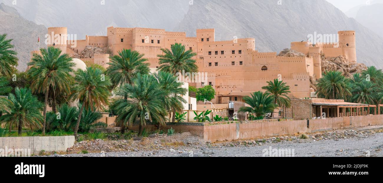 Arabian castle hi-res stock photography and images - Alamy