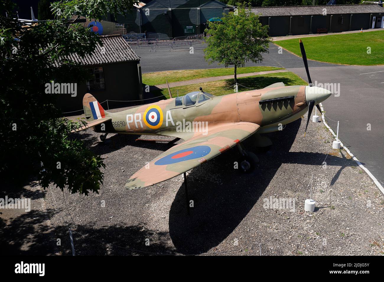A preserved Supermarine Spitfire R6690 museum exhibit at Yorkshire Air Museum in Elvington,North Yorkshire Stock Photo