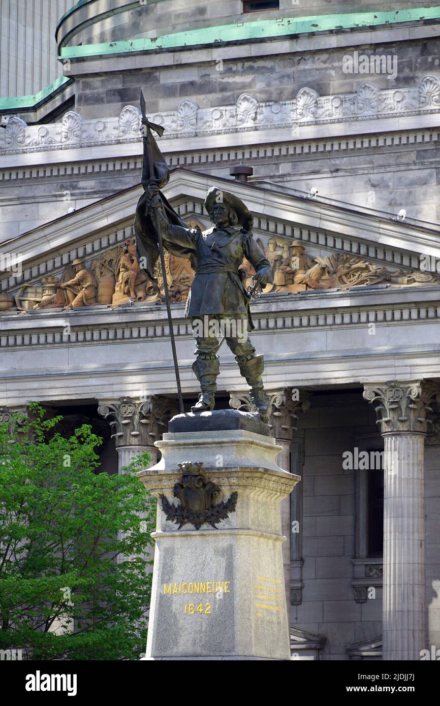 Maisonneuve Monument, Monument à Paul de Chomedey, sieur de Maisonneuve, Place d'Armes, Montreal, Quebec province, Canada, North America Stock Photo