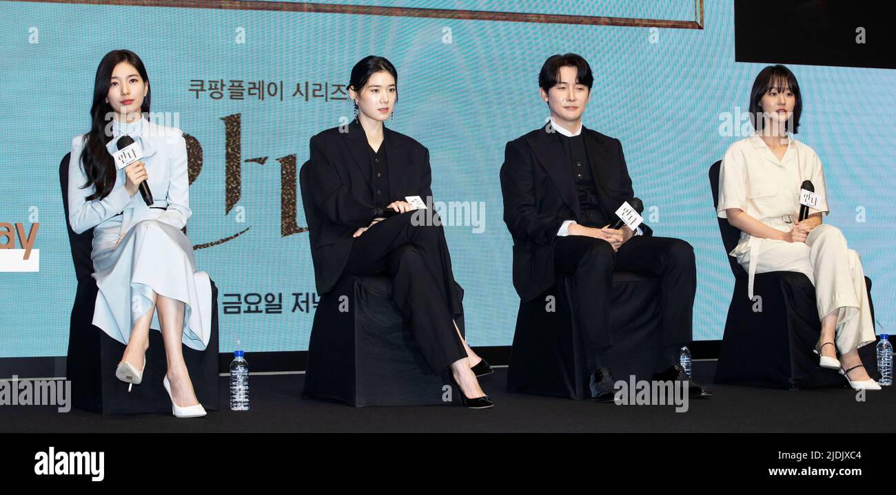 Seoul, South Korea. 21st June, 2022. (L to R) Actors Bae Su-ji, Jung Eun-chae, Kim Jun-han and Park Ye-young, pose for photos during a press conference to promote the Coupangplay Series film 'Anna' in Seoul, South Korea on June 21, 2022. The movie is to be released in South Korea on June 24. (Photo by Lee Young-ho/Sipa USA) Credit: Sipa USA/Alamy Live News Stock Photo