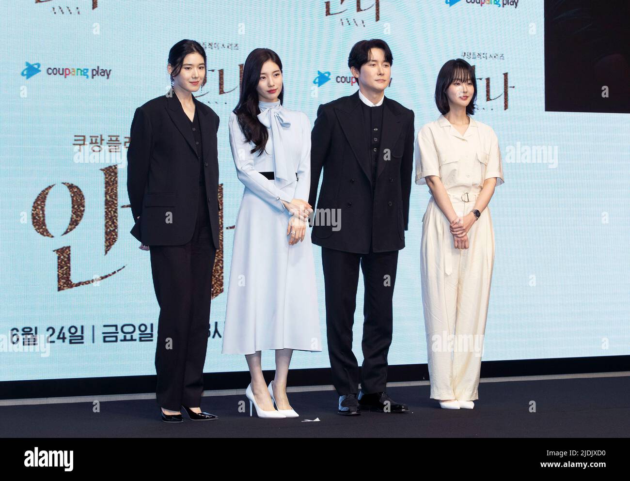 Seoul, South Korea. 21st June, 2022. (L to R) Actors Jung Eun-chae, Bae Su-ji, Kim Jun-han and Park Ye-young, pose for photos during a press conference to promote the Coupangplay Series film 'Anna' in Seoul, South Korea on June 21, 2022. The movie is to be released in South Korea on June 24. (Photo by Lee Young-ho/Sipa USA) Credit: Sipa USA/Alamy Live News Stock Photo