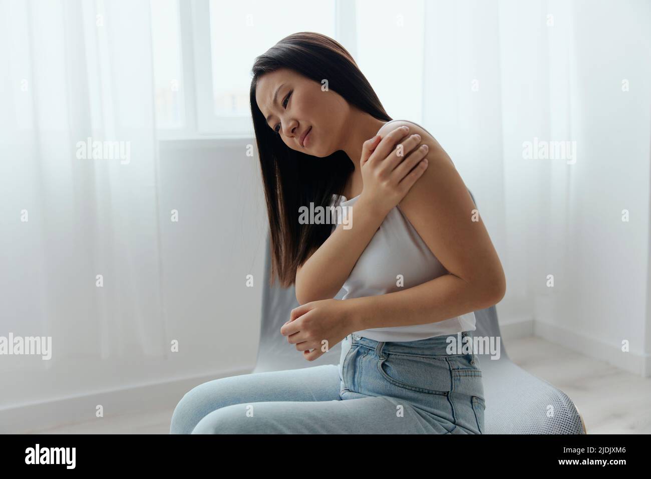 Tormented from shoulder dislocation fractures pain after lifting