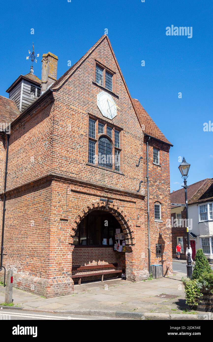 Watlington Town Hall, High Street, Watlington, Oxfordshire, England, United Kingdom Stock Photo