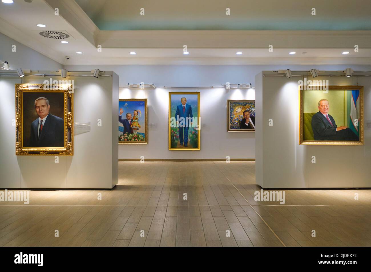 View of the Art Gallery Museum exhibition space with oil paintings of Karimov. At the former President Islam Karimov Museum and White House in Tashken Stock Photo