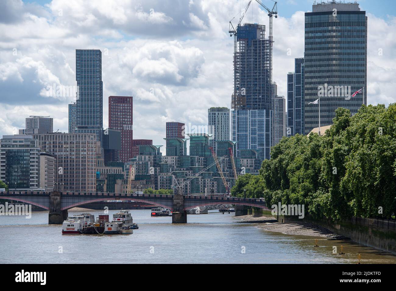 Westminster, London, UK. 8th June, 2022. The ever changing skyline at Vauxhall as thousands of new residental sky scraper apartments are built. Credit: Maureen McLean/Alamy Stock Photo