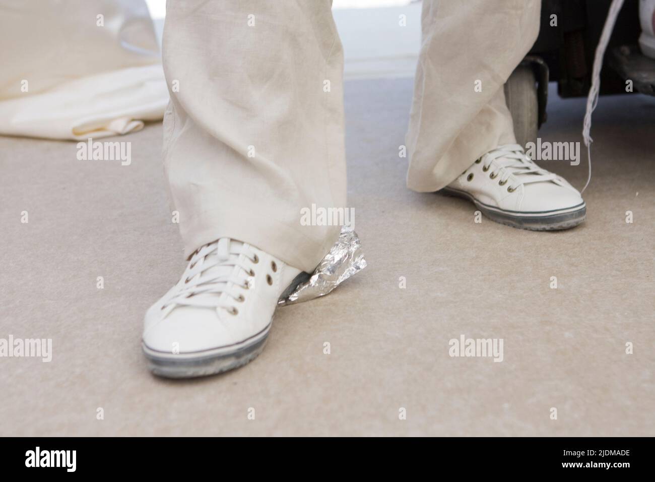 Jewish Wedding Breaking the Glass for good luck Stock Photo Alamy