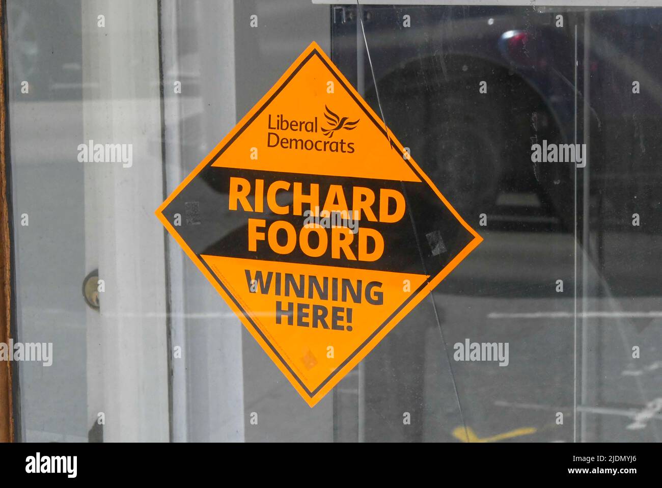 Honiton, Devon, UK.  22nd June 2022.  Election poster for the Liberal Democrats candidate Richard Foord at Honiton in Devon ahead of tomorrows parliamentary election for the Tiverton and Honiton constituency.  Picture Credit: Graham Hunt/Alamy Live News Stock Photo