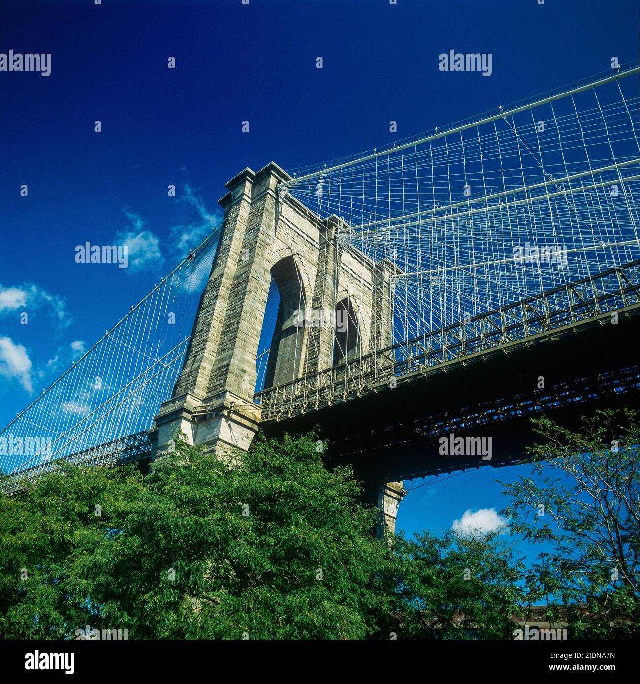 New York 1980s, Brooklyn Bridge, East pillar, New York City, NYC, NY, USA, Stock Photo