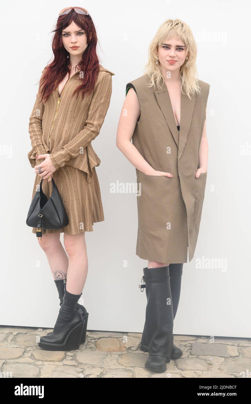 Ellie Thatcher and Sophie Thatcher attend the Givenchy Menswear Spring