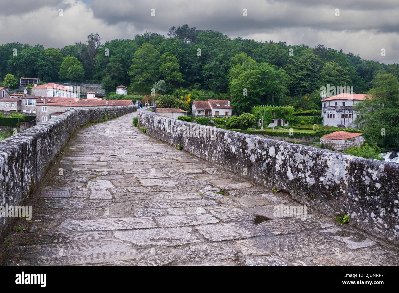 Spain, Negreira, Galicia. A Ponte Maceira, Maceira Bridge, Ponte Vella