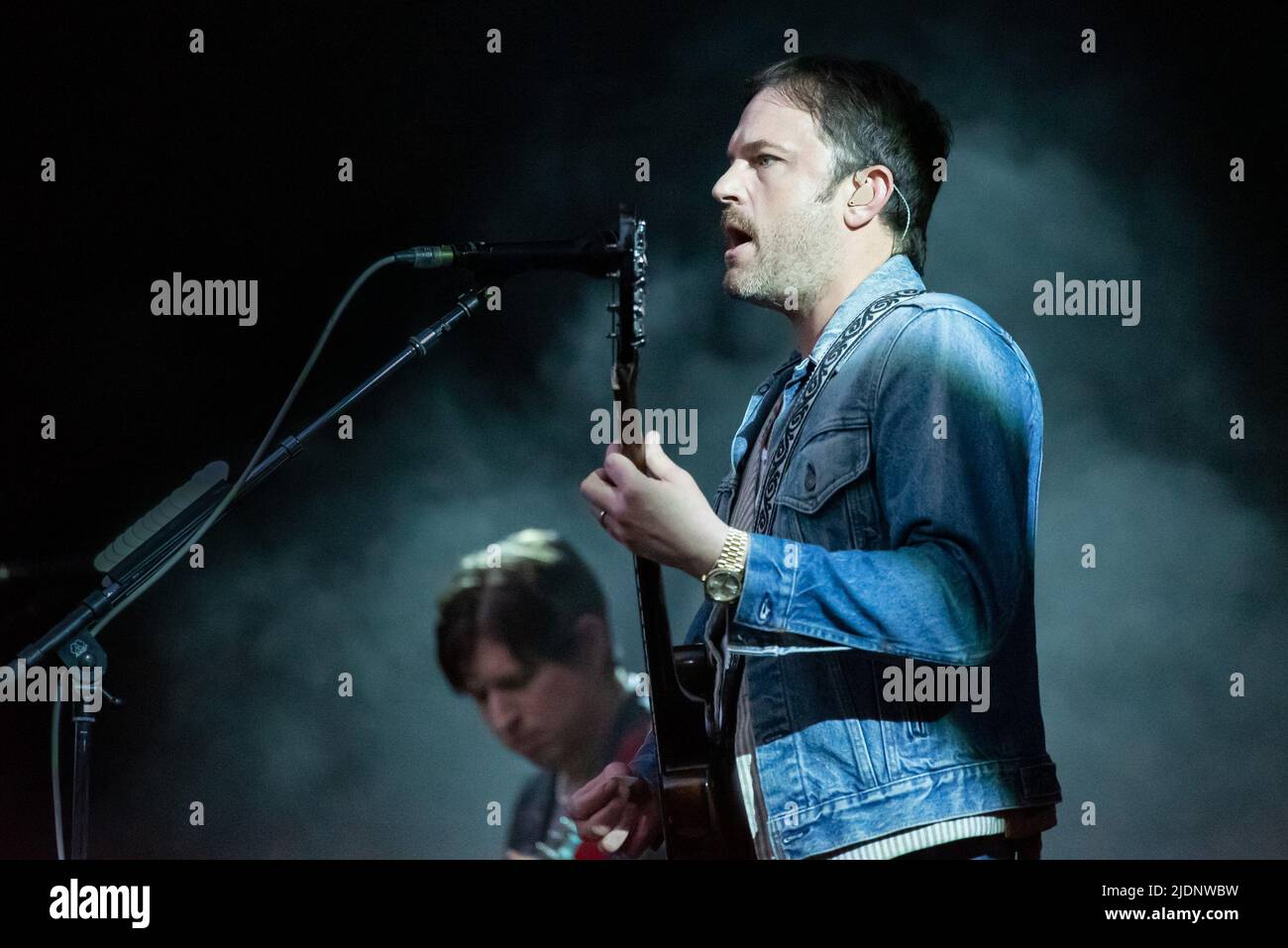 Kings of leon hires stock photography and images Alamy