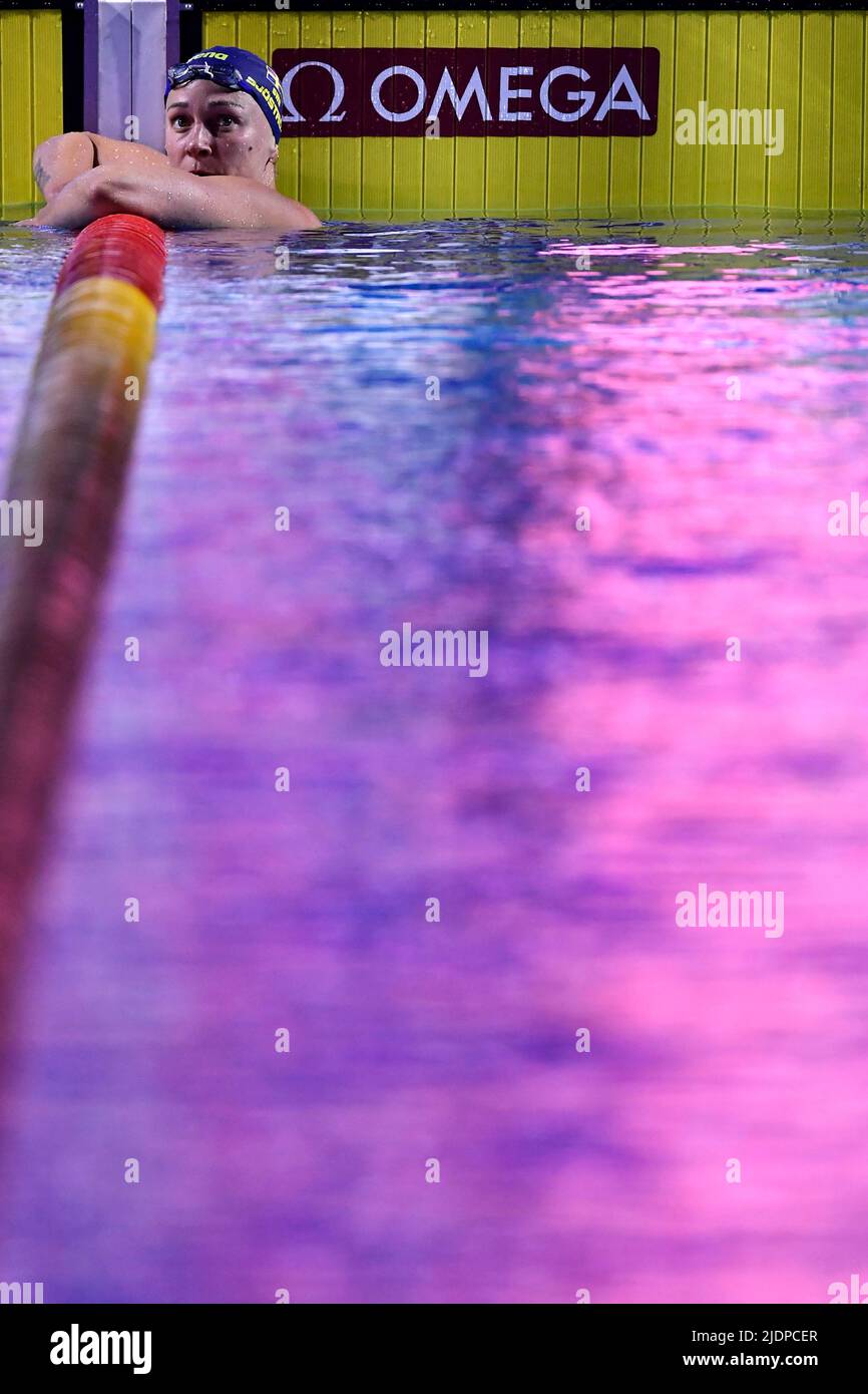 100m freestyle women semifinal hires stock photography and images Alamy