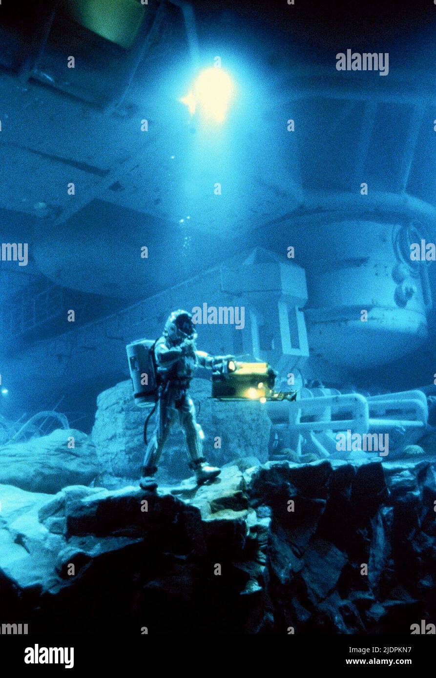 UNDERWATER SCENE, THE ABYSS, 1989 Stock Photo