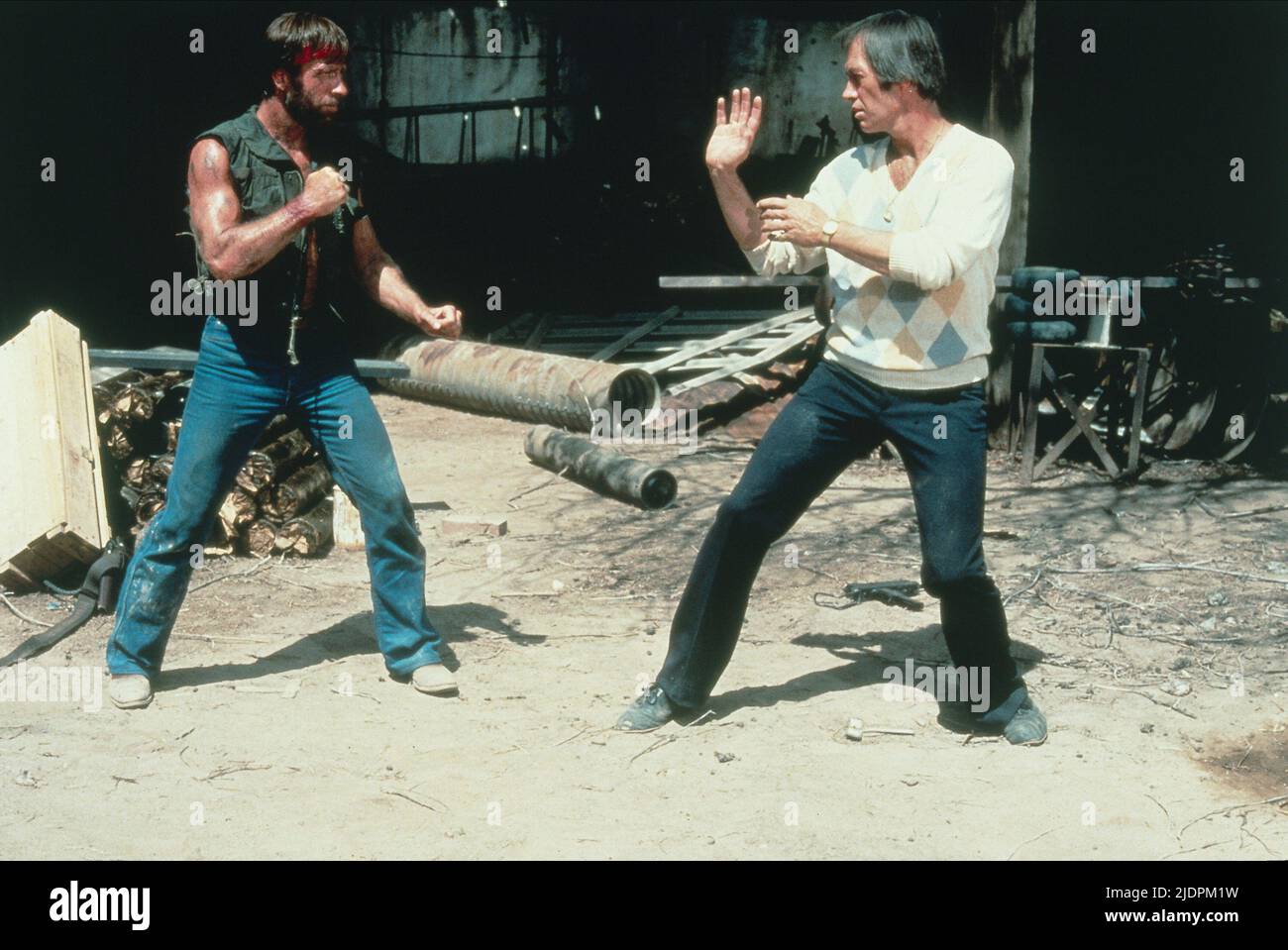 NORRIS,CARRADINE, LONE WOLF MCQUADE, 1983 Stock Photo