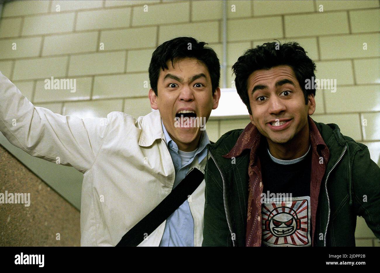 CHO,PENN, HAROLD AND KUMAR GO TO WHITE CASTLE, 2004 Stock Photo Alamy