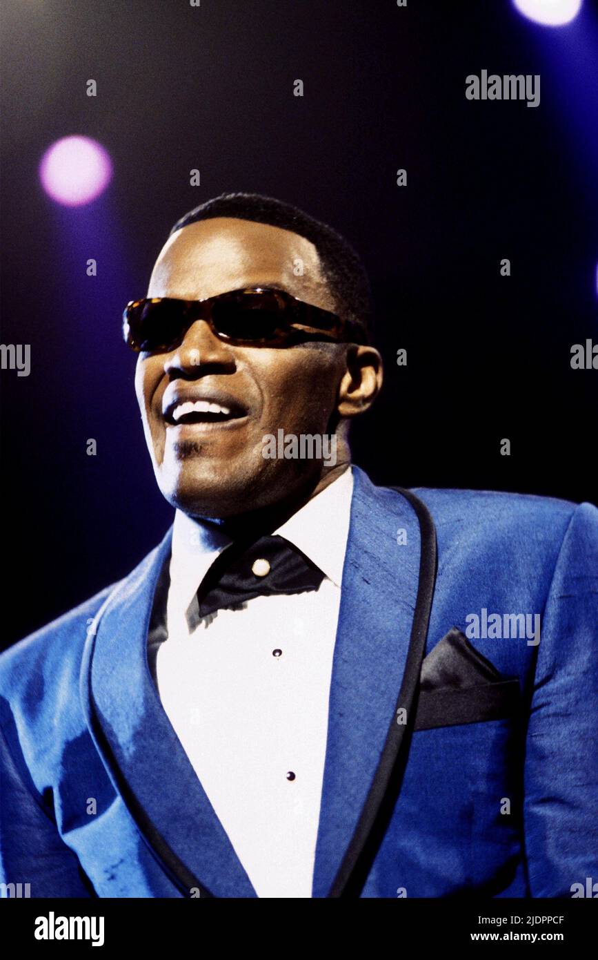 JAMIE FOXX, RAY, 2004, Stock Photo