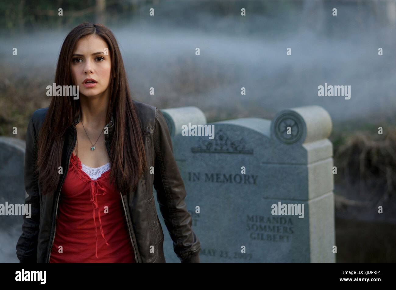 NINA DOBREV, THE VAMPIRE DIARIES : SEASON 1, 2009, Stock Photo