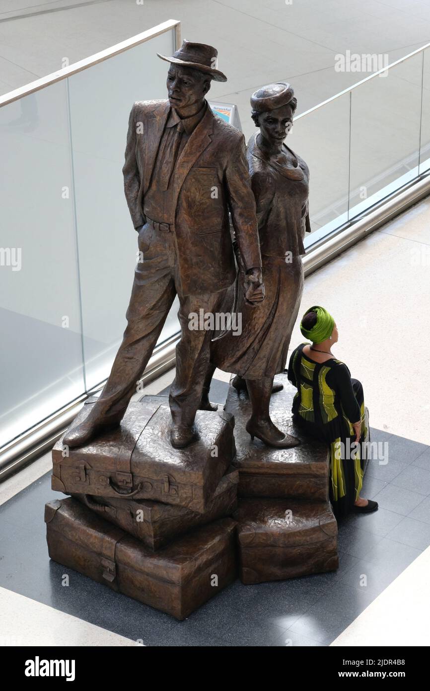 Windrush statue waterloo hires stock photography and images Alamy