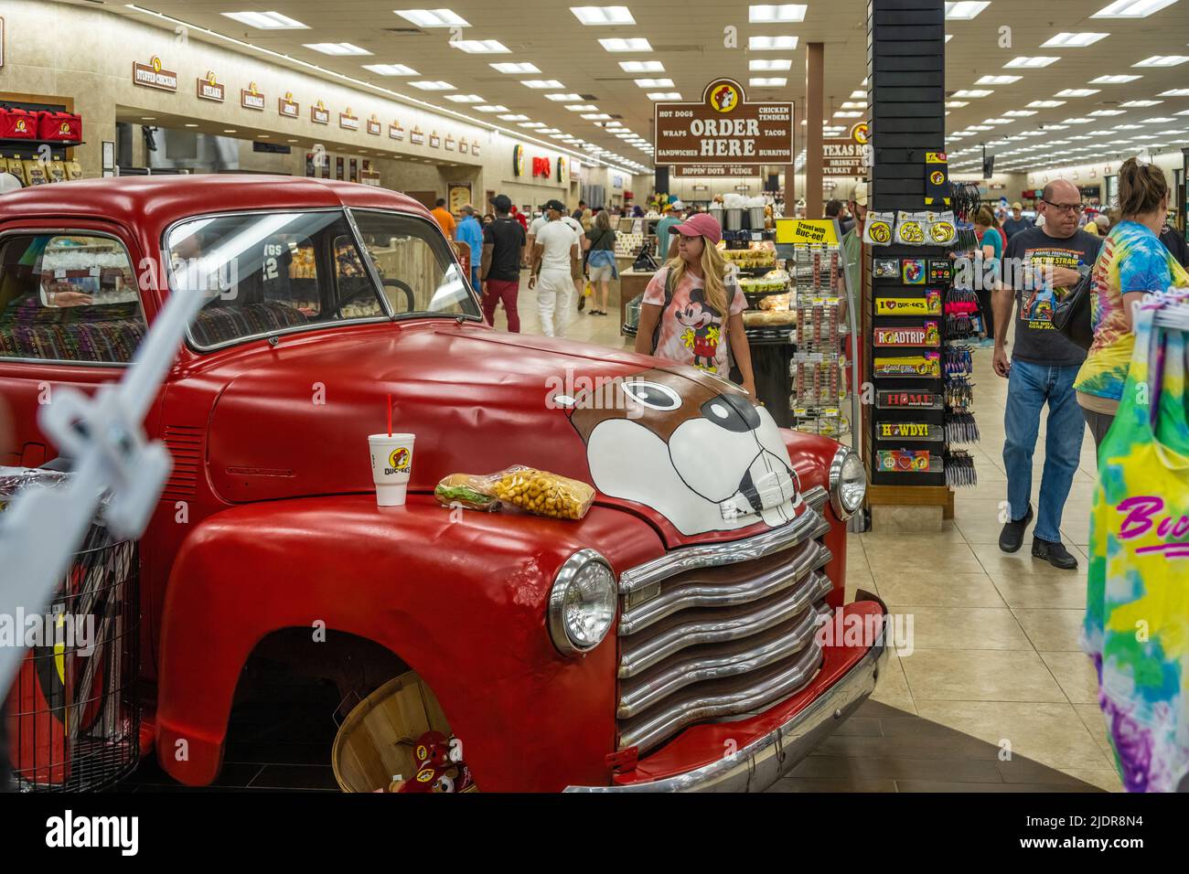 Busy Buc-ee's travel center in Leeds, Alabama, just outside of Birmingham. (USA) Stock Photo
