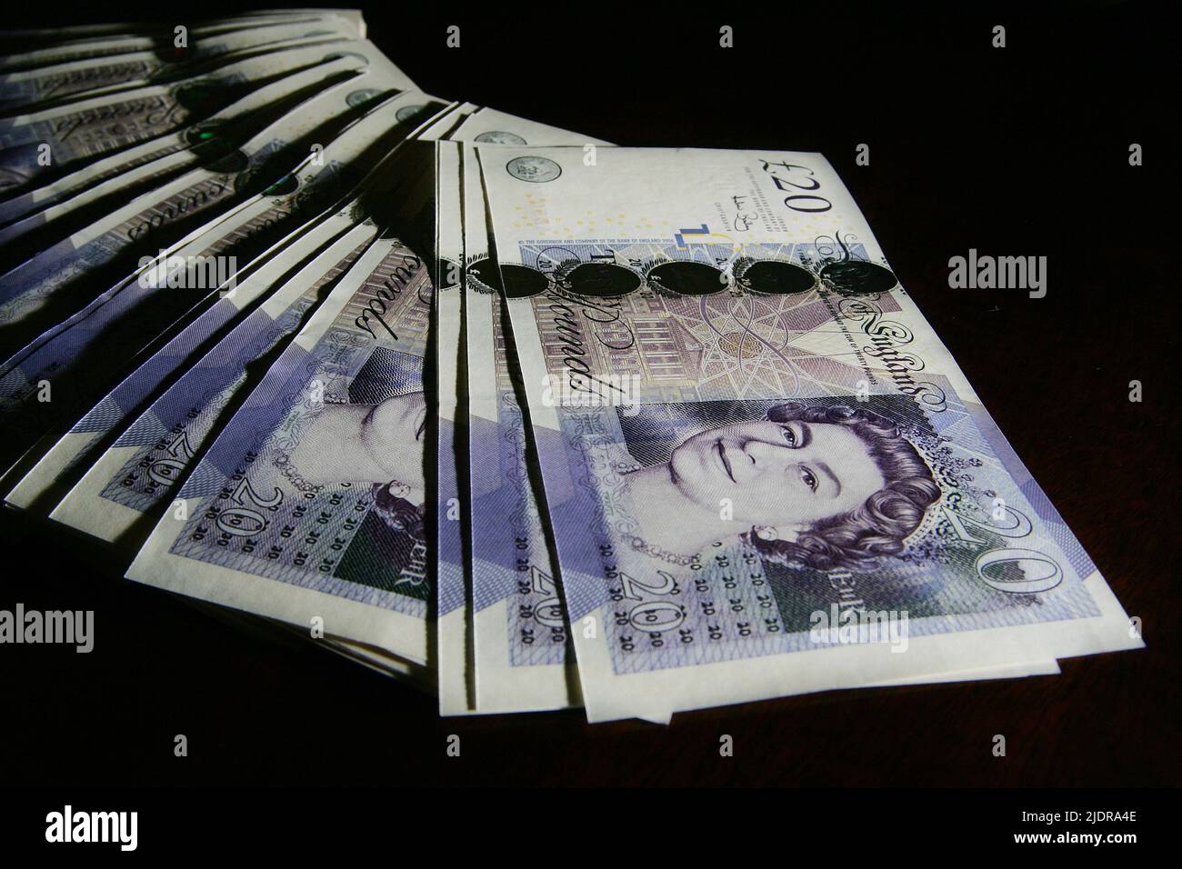 File photo dated 09/03/07 of The Bank of England's 20 banknote, as people have just 100 days left to use the paper Bank of England £20 and £50 banknotes remaining in circulation. Stock Photo