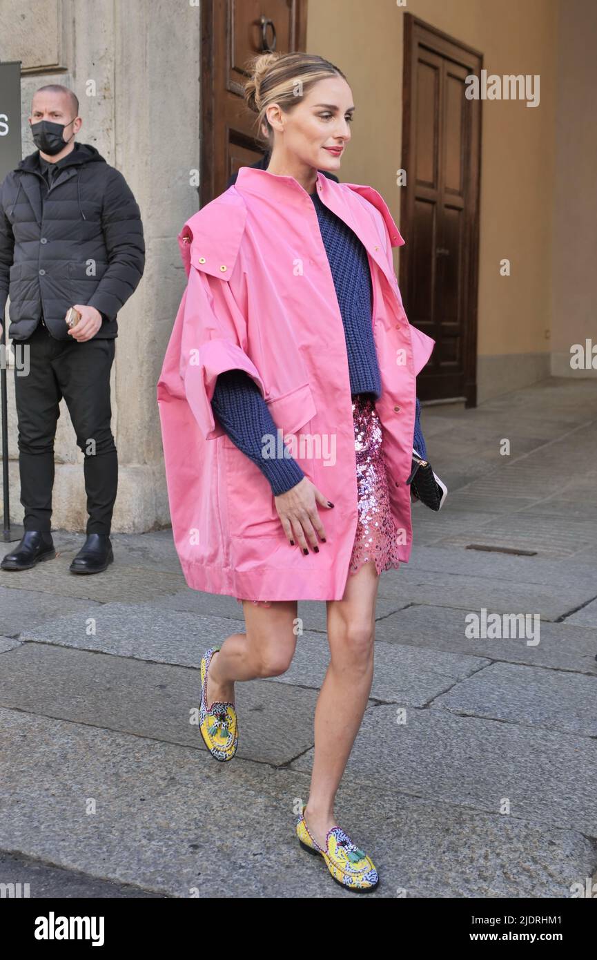 Olivia Palermo street style outfit before Ermanno Scervino fashion show  during Milano fashion week 2022 Stock Photo - Alamy